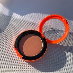 MAC Cosmetics Spaced Out Blush Limited Edition
